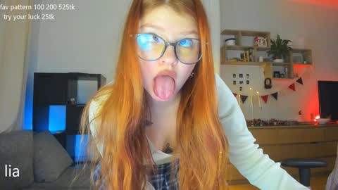 Snapshot of dreamysoul chatting on 7, 1, 2025 my name is Lia online show from 7, 1, 2025
