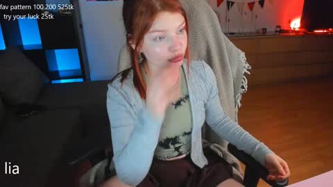 Snapshot of dreamysoul chatting on 8, 2, 2025 my name is Lia online show from 8, 2, 2025