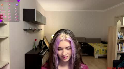 Dia online show from 15, 4, 2026