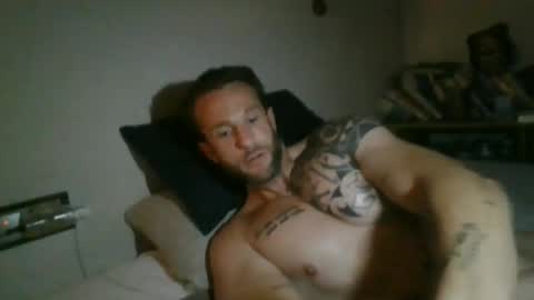 Snapshot of drewvlc chatting on 9, 6, 2026 drewvlc online show from 9, 6, 2026