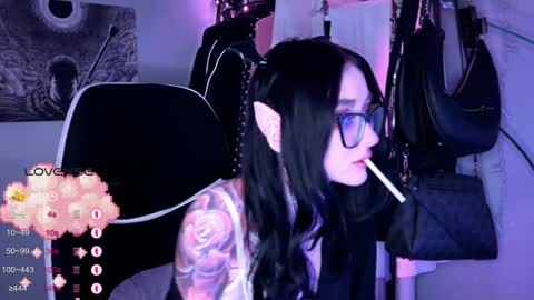 Tara  Sonny online show from 3, 11, 2025