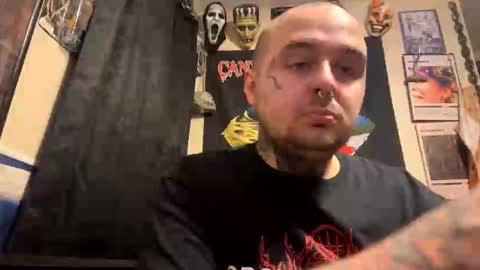 Snapshot of drippingxxxgore chatting on 9, 11, 2025 drippingxxxgore online show from 9, 11, 2025