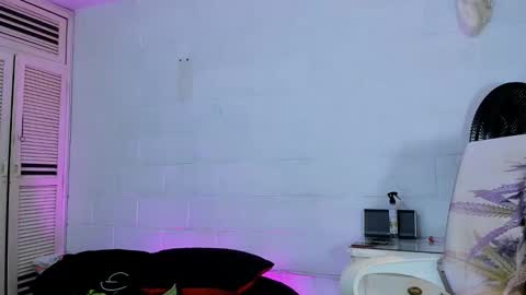 drippyorlove online show from 15, 3, 2026