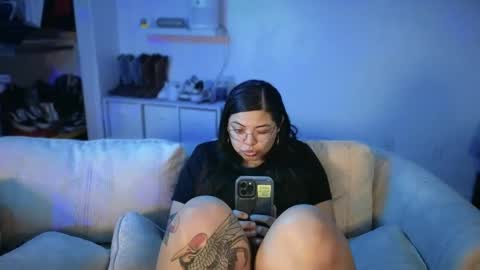 Snapshot of drizzypeach602 chatting on 4, 12, 2024 Drizzypeach602 online show from 4, 12, 2024