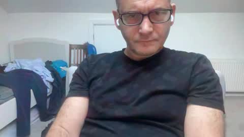 Nick online show from 3, 12, 2025