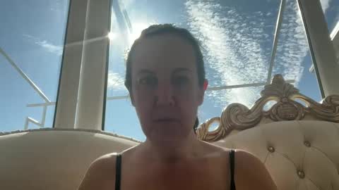 Dr. Resa online show from 7, 3, 2025