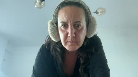 Snapshot of drresa chatting on 13, 6, 2026 Dr. Resa online show from 13, 6, 2026