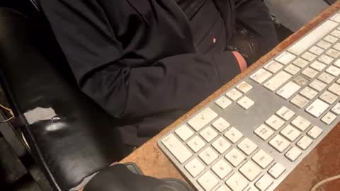 Snapshot of dschlik2 chatting on 4, 1, 2025 dschlik2 online show from 4, 1, 2025