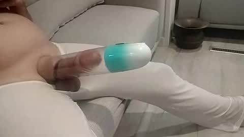 dtrain6969420 online show from 19, 3, 2026