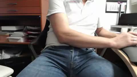 Snapshot of duderuhornyx chatting on 7, 7, 2026 duderuhornyx online show from 7, 7, 2026