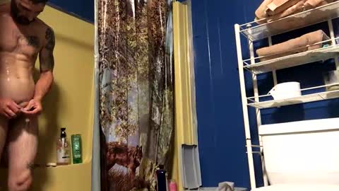 Snapshot of dugawuga chatting on 8, 10, 2025 dugawuga online show from 8, 10, 2025