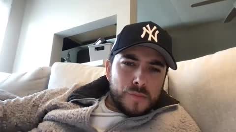 Snapshot of duke12034 chatting on 13, 11, 2025 duke12034 online show from 13, 11, 2025