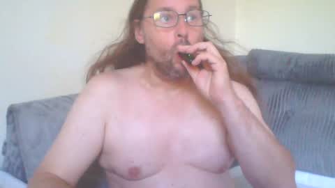 Snapshot of dukenucum73 chatting on 14, 7, 2026 chris online show from 14, 7, 2026