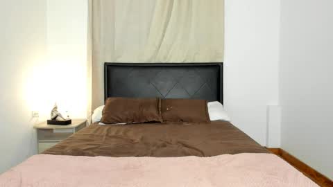 dulce brithany online show from 9, 4, 2026