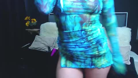 Snapshot of dulce_celeste15 chatting on 5, 12, 2024 C E L E S T E online show from 5, 12, 2024