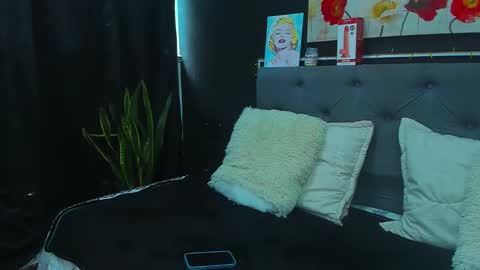 Snapshot of dulce_celeste15 chatting on 26, 1, 2025 C E L E S T E online show from 26, 1, 2025