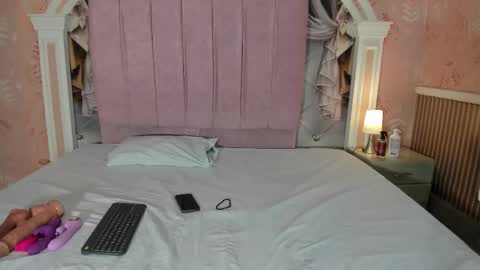 Snapshot of dulce_girls chatting on 2, 3, 2026 Dulce online show from 2, 3, 2026