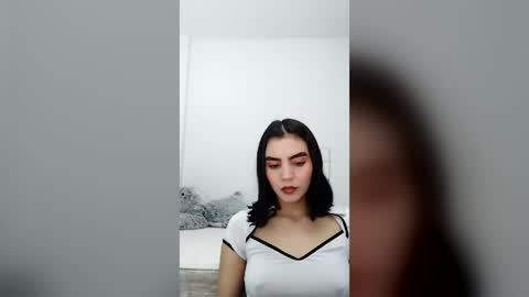 dulce_lucero online show from 13, 7, 2026