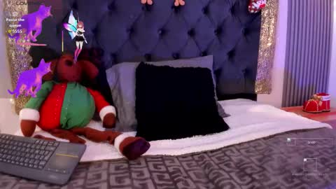 Snapshot of dulce_may chatting on 21, 11, 2025 Dluce May online show from 21, 11, 2025