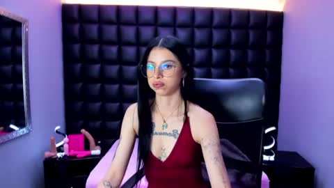 Snapshot of dulce_miiaa chatting on 1, 7, 2026 dulce_miiaa online show from 1, 7, 2026