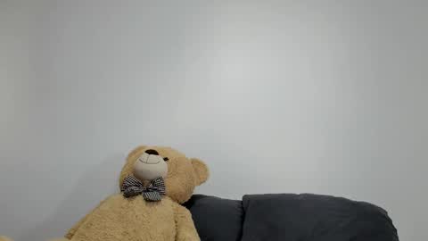 Dulce  online show from 22, 2, 2025