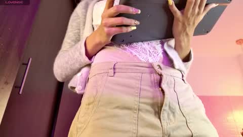 dulce_stormy online show from 10, 2, 2026