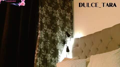   online show from 25, 11, 2025