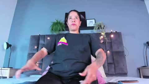 DULCE AURORA online show from 14, 4, 2026