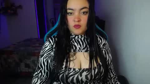 Nicole   online show from 22, 9, 2025