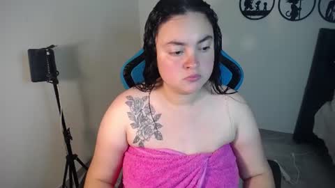 Snapshot of dumont_model chatting on 27, 7, 2026 Nicole online show from 27, 7, 2026
