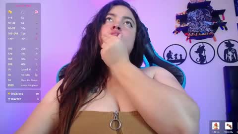 Snapshot of dumont_model chatting on 28, 7, 2026 Nicole online show from 28, 7, 2026