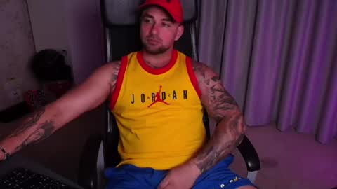Snapshot of duncanstones chatting on 18, 6, 2026 DuncanStone online show from 18, 6, 2026
