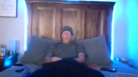 DUO2069 online show from 28, 11, 2025