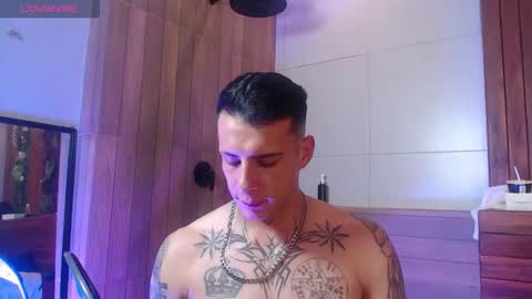 Dustin Sonne online show from 25, 10, 2025