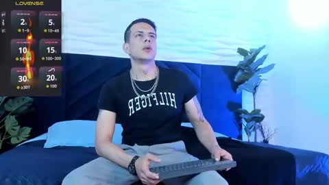 Dustin Sonne online show from 9, 11, 2025