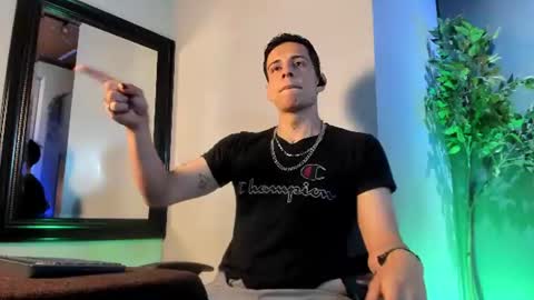Dustin Sonne online show from 20, 7, 2026