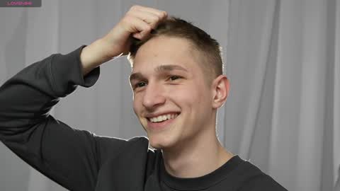 Dustyn online show from 26, 12, 2024