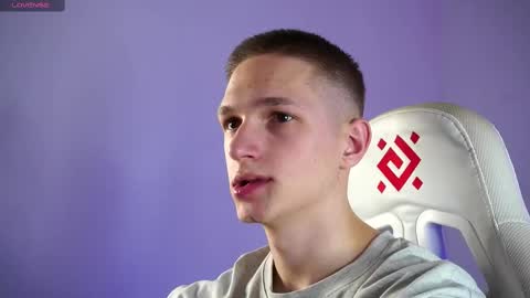 Dustyn online show from 12, 3, 2025