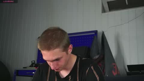 Dustyn online show from 7, 10, 2025