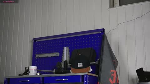 Dustyn online show from 17, 10, 2025