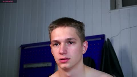 Dustyn online show from 6, 11, 2025