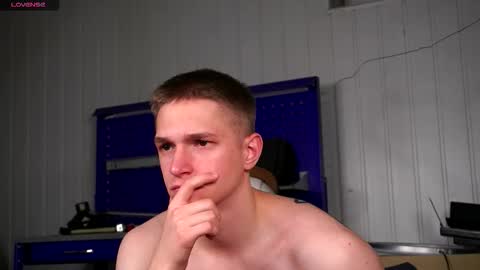 Dustyn online show from 28, 11, 2025