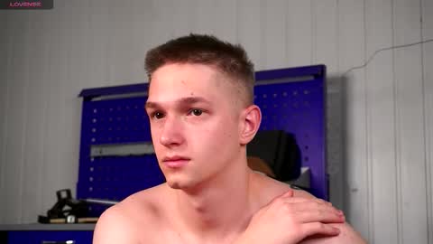 Dustyn online show from 20, 12, 2025