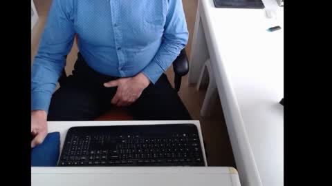 Snapshot of dutchpornking2 chatting on 21, 2, 2026 dutchpornking2 online show from 21, 2, 2026