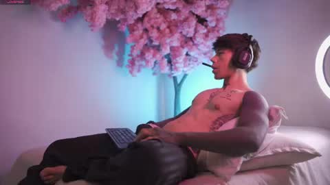 Snapshot of dwayne_xx chatting on 16, 7, 2026 Dwayne xx online show from 16, 7, 2026