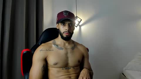 DWAYNIE online show from 6, 3, 2025