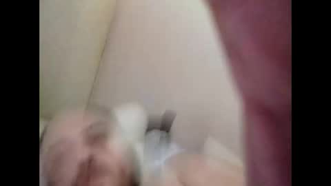 Snapshot of dwizziz chatting on 13, 11, 2025 Ivan online show from 13, 11, 2025