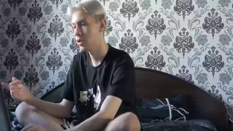Adrian online show from 22, 9, 2025