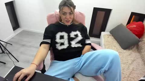 dayana online show from 15, 3, 2026