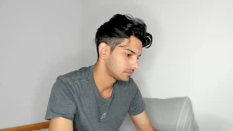 Snapshot of dylan_hoot chatting on 19, 11, 2025 Dylan online show from 19, 11, 2025